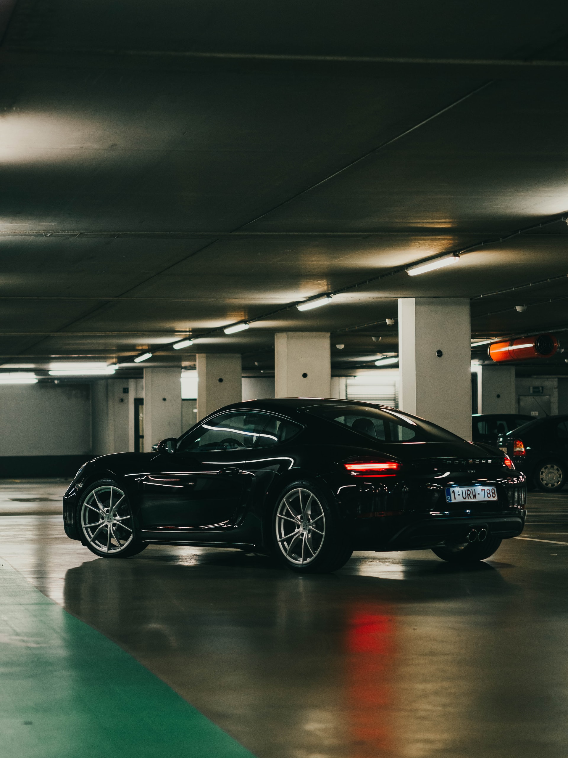 black-porsche